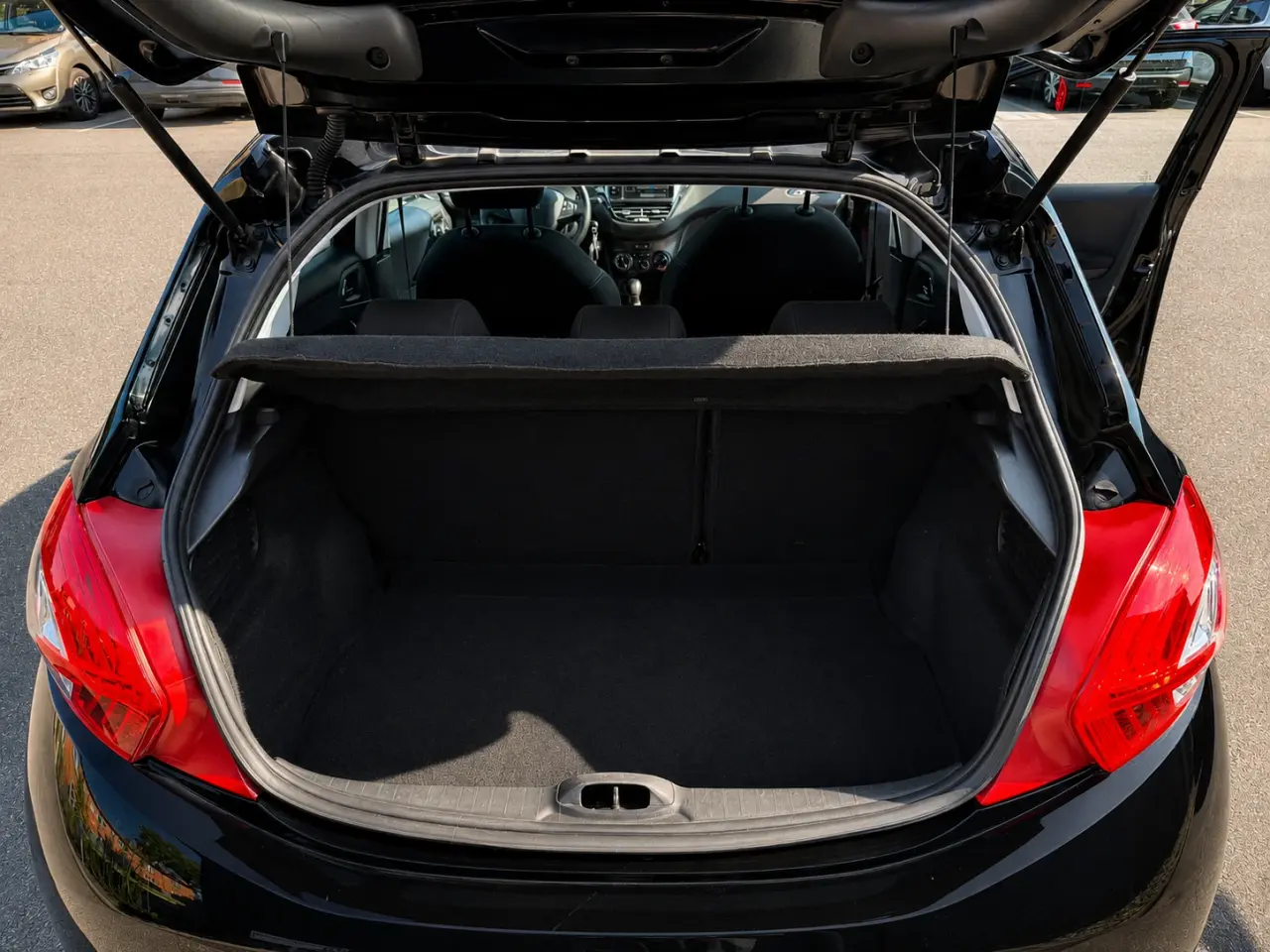 Billede 11 - PEUGEOT 208 1,2 VTi 5-D