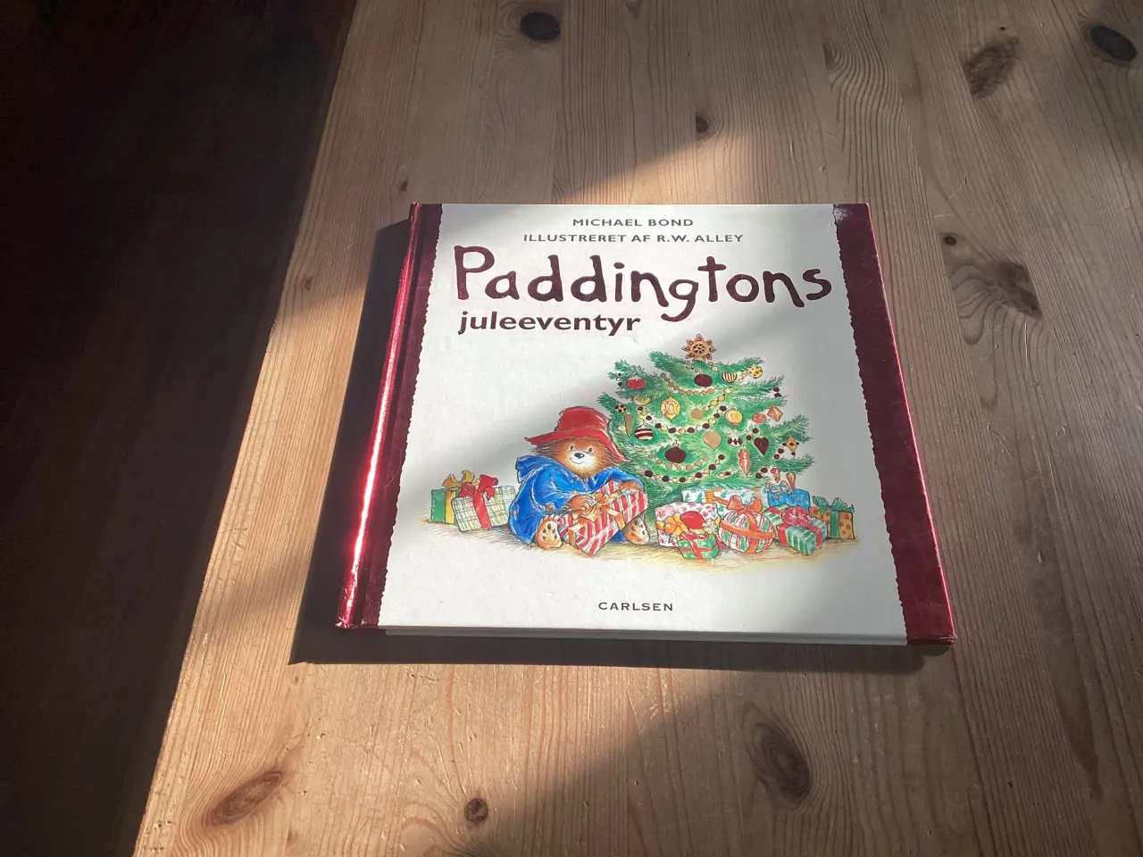 Billede 3 - Paddington. Bøger,Bamse, Spil.