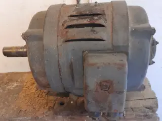 3 Kw Elmotor m. Y/D Starter