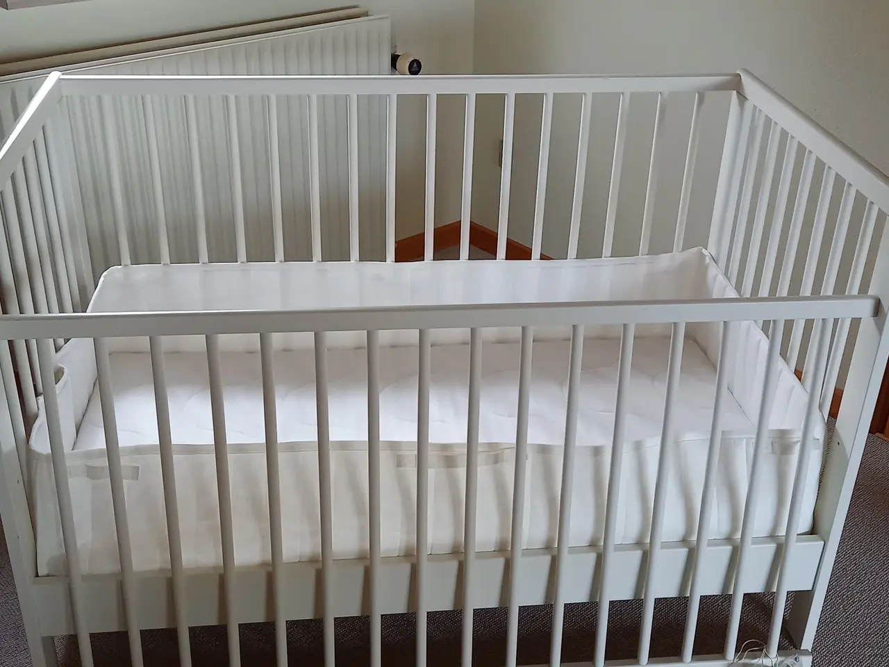 Billede 2 - Baby tremmeseng (hvid)