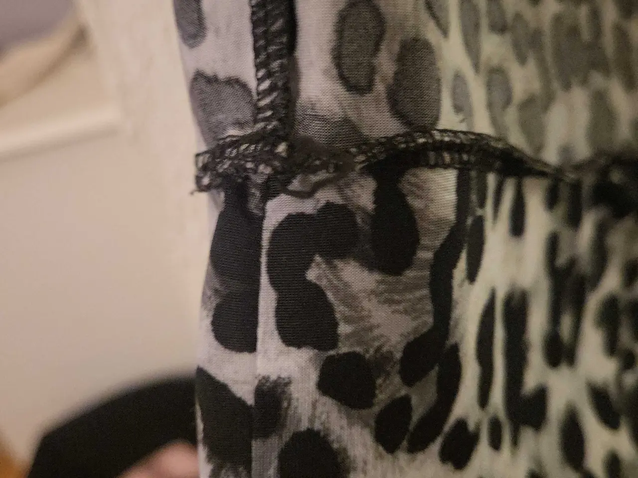 Billede 15 - Grå Leopard Top