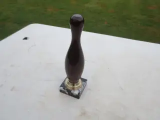 1 stk Bowling Kegle Pokal Højde 25 cm