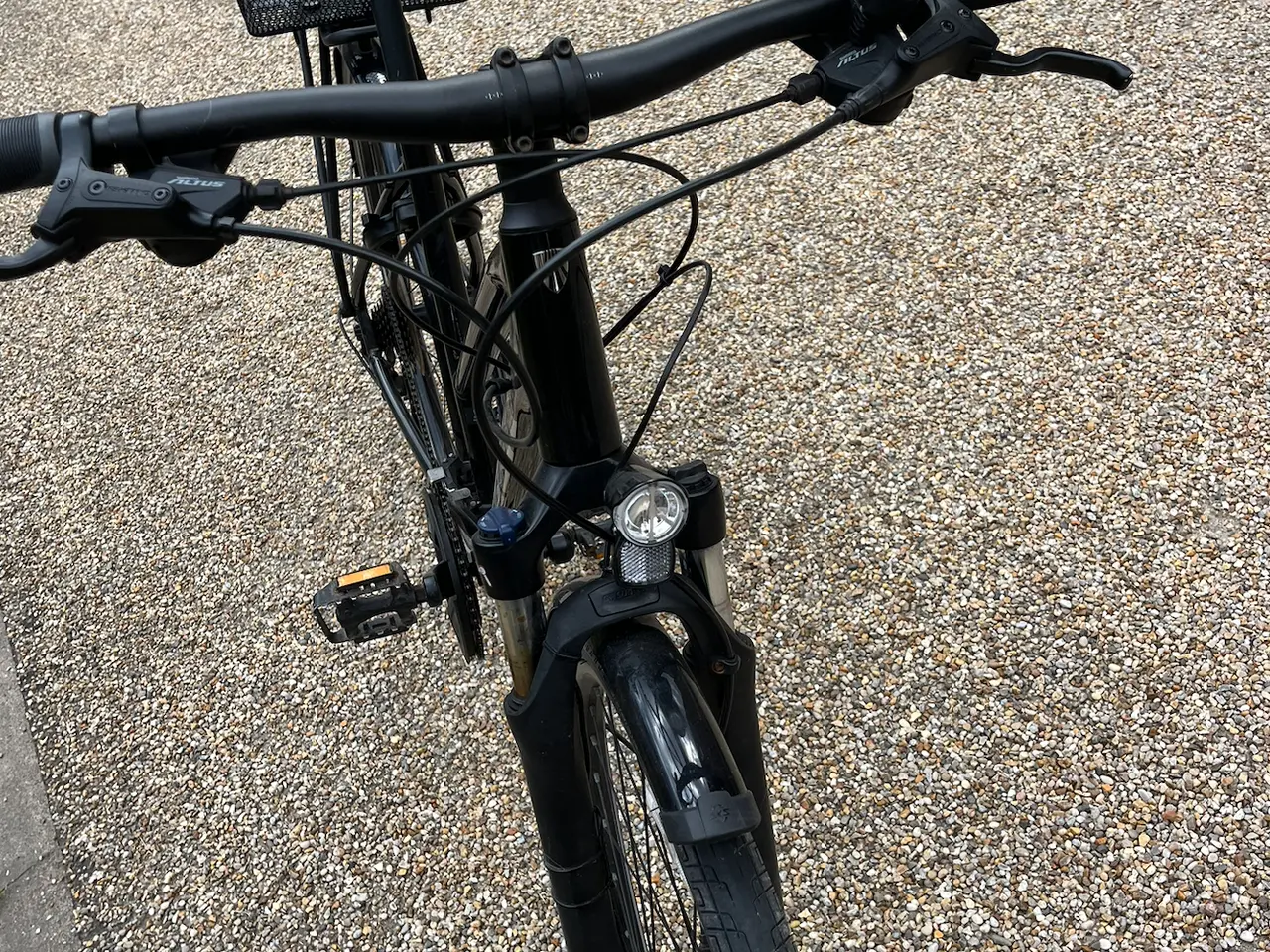 Billede 3 - TREK Dual Sport 2 Equipped (m. kurv, lås & lygter)
