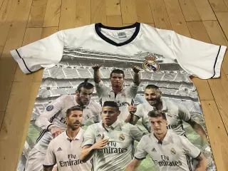 Herre t shirt str M/L 