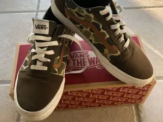 Vans str 38,5