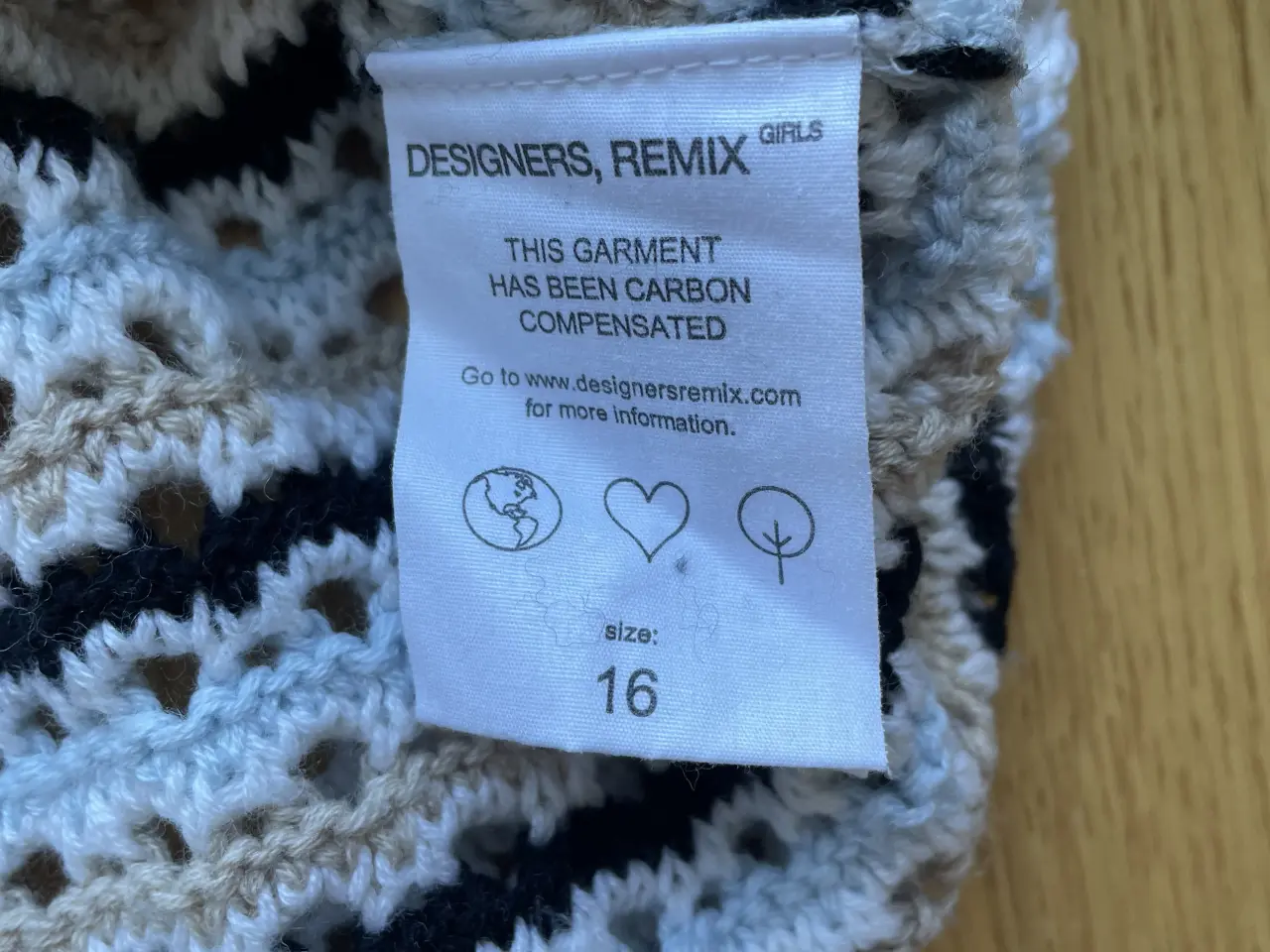 Billede 6 - Designers Remix hæklet t-shirt