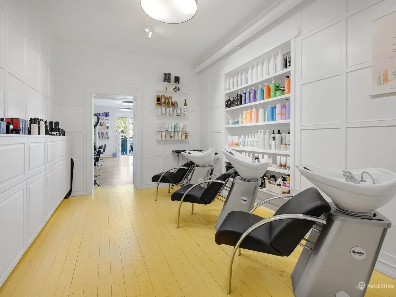 Billede 23 - EKSKLUSIVE LEJEMÅL VED FREDERIKSBERG HAVE KONTOR / KLINIK / SHOWROOM M.M.