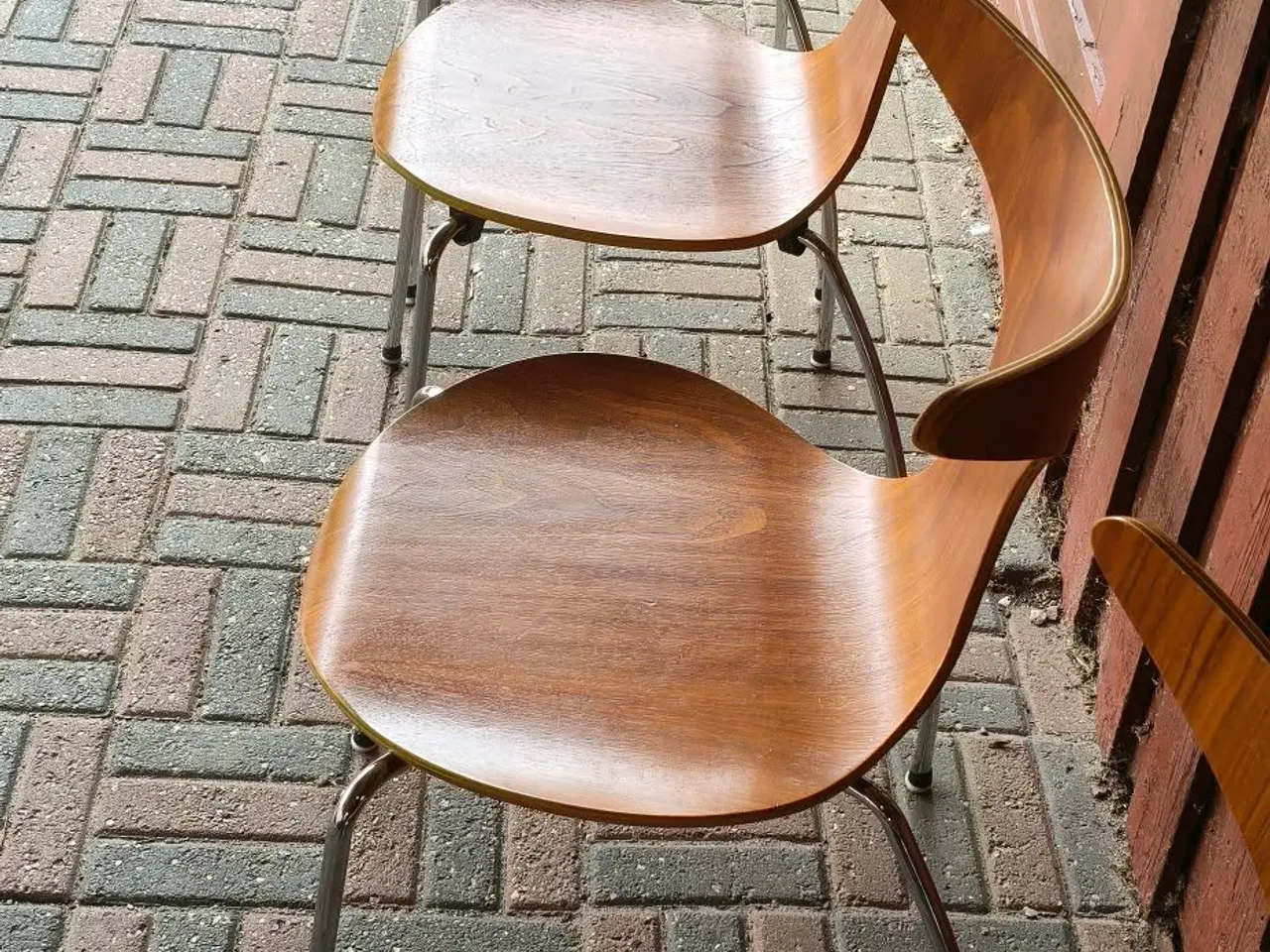 Billede 2 - 4 super fede teaktræstole kender ikke designer