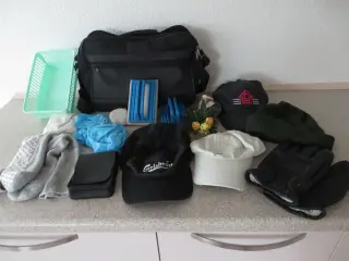 Skuldertaske, kasket adidas m.m.