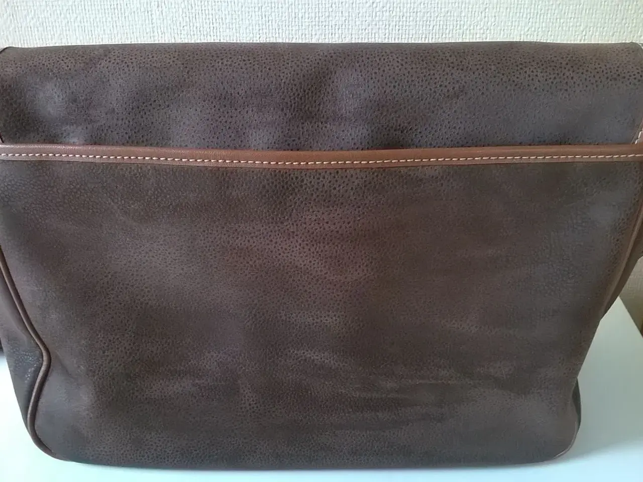 Billede 3 - Skuldertaske retro/vintage i læderlook