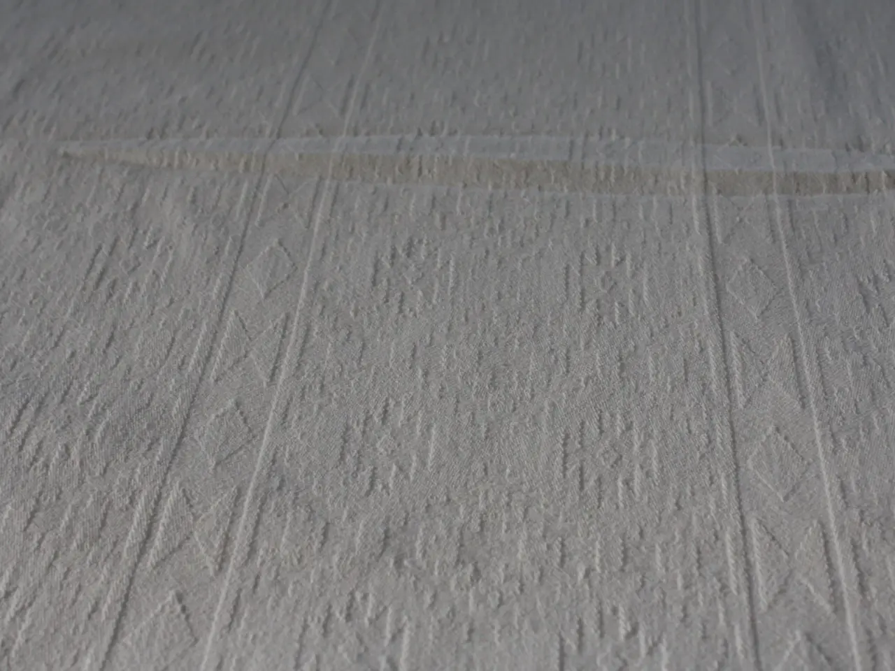 Billede 3 - Hvid jacquardvævet dug, 135 x 225 cm