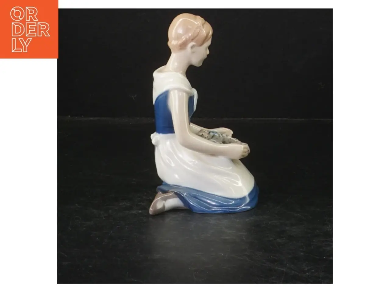 Billede 2 - Porcelæn figur fra B&G (str. 14 cm)