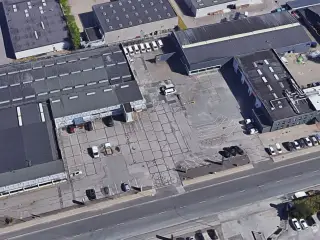 Nemme og bynære P-pladser i Åbyen - tæt på Frichsparken