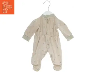 Babydragt med hjerteprint fra Petit Coeur (str. 80)