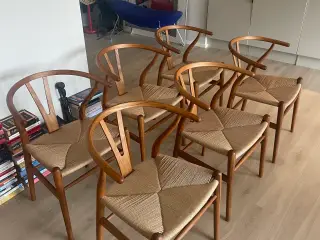 Hans J. Wegner CH24 Y-stole (teak)