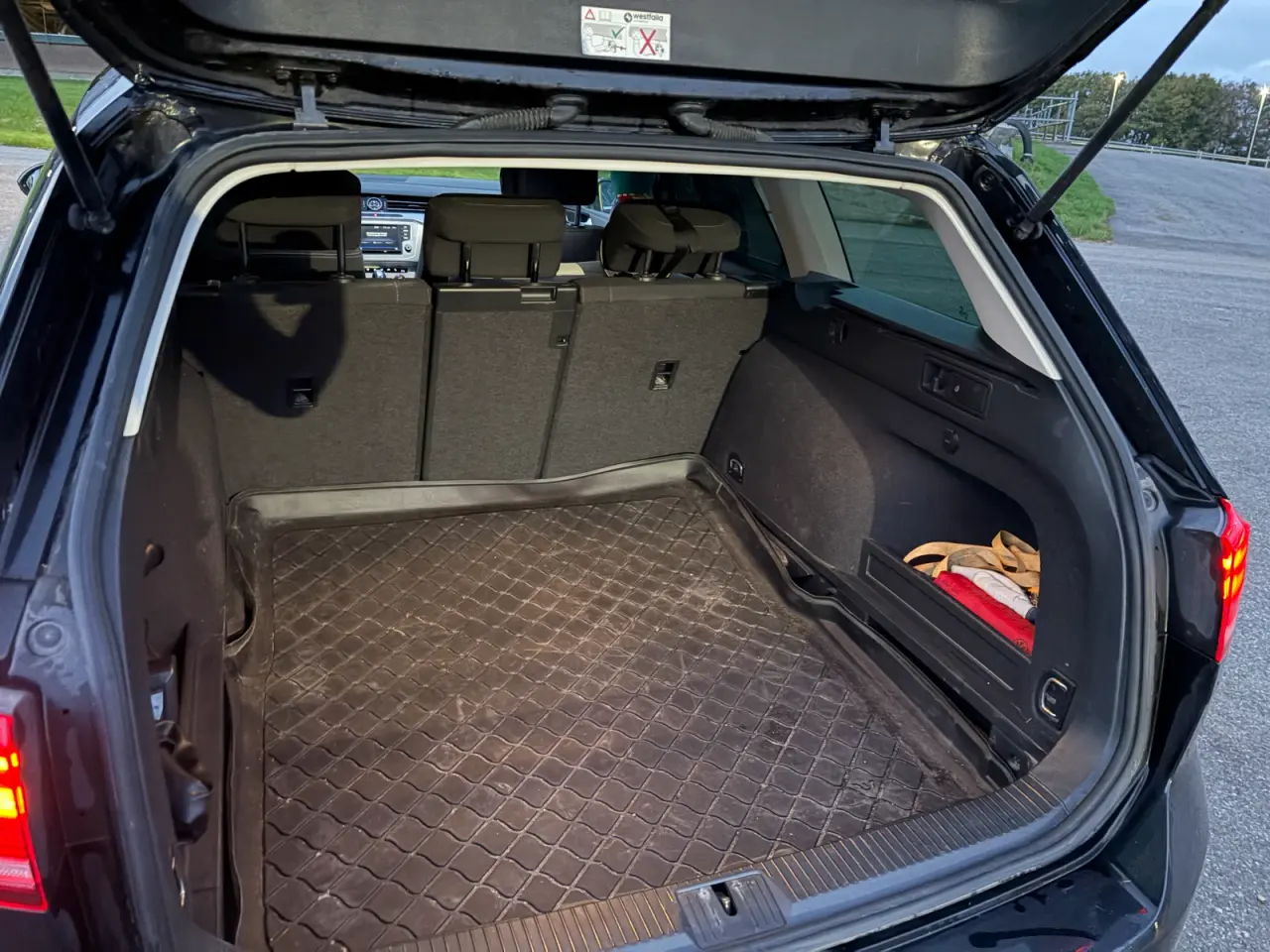 Billede 8 - Velholdt VW Passat 2.0 TDI DSG6