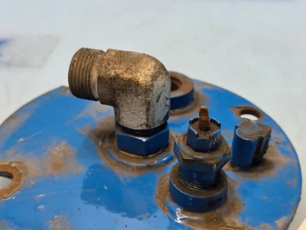 Billede 13 - Ford 8210 Dæksel 83964345