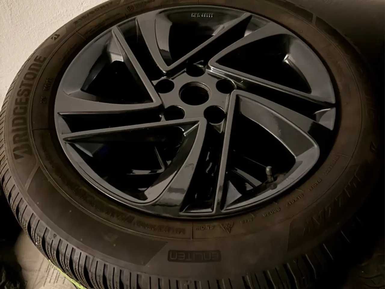 Billede 6 - Orginale Nissan hjul 17” med vinterdæk
