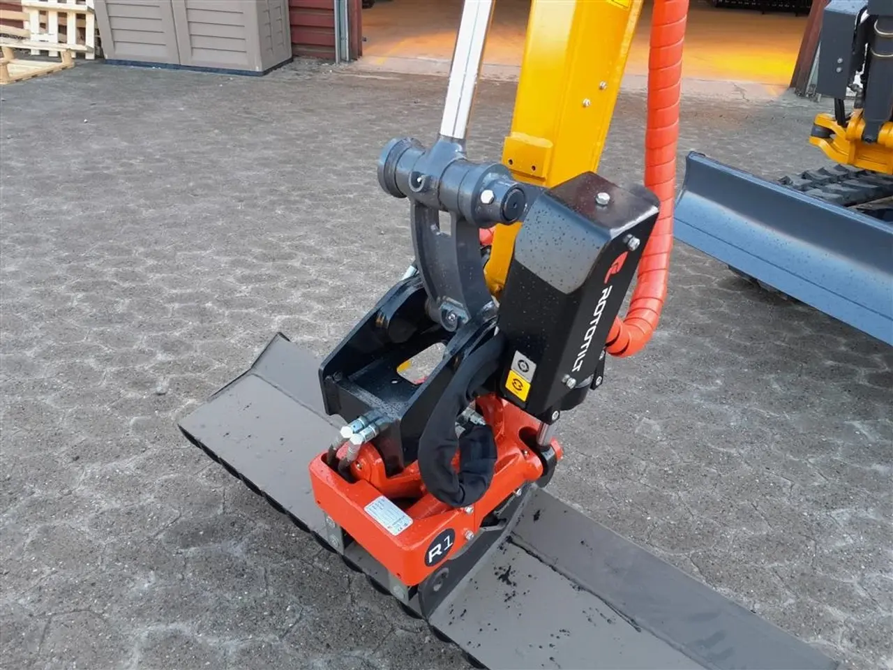 Billede 9 - XCMG xe27e med rototilt