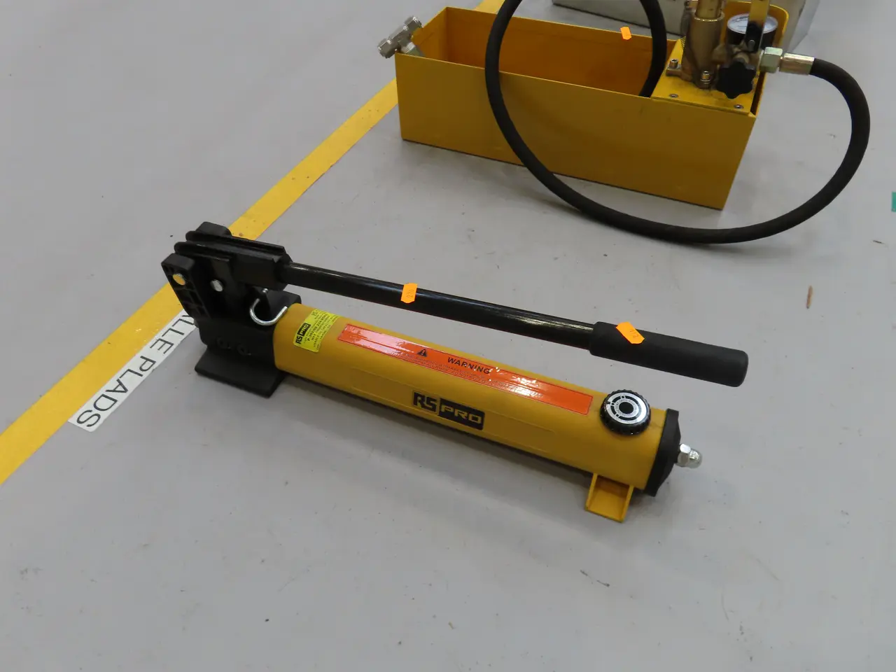 Billede 1 - Hydraulisk håndpumpe RS PRO P-392
