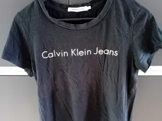 Calvin Klein T.Shirt str L