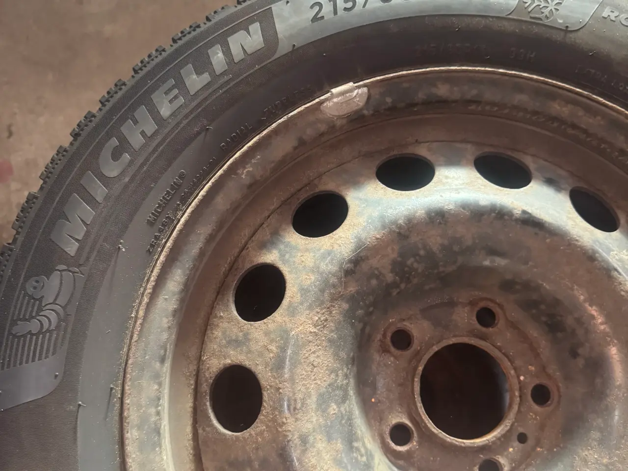 Billede 1 - 4 stk. stålfælge med Michelin alpin 6, vinterdæk 