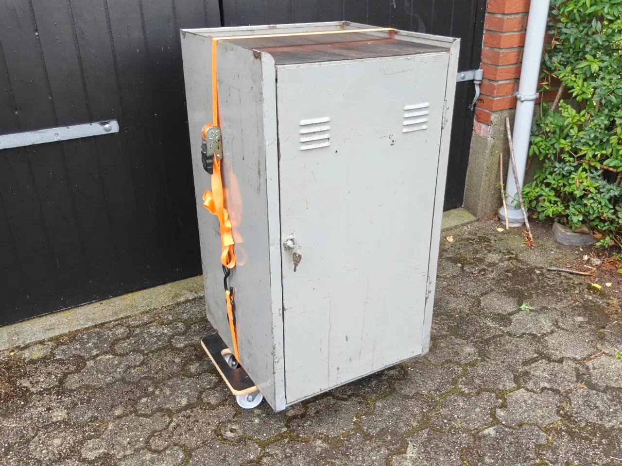Billede 2 - Værktøjsskab. Værktøjs skab