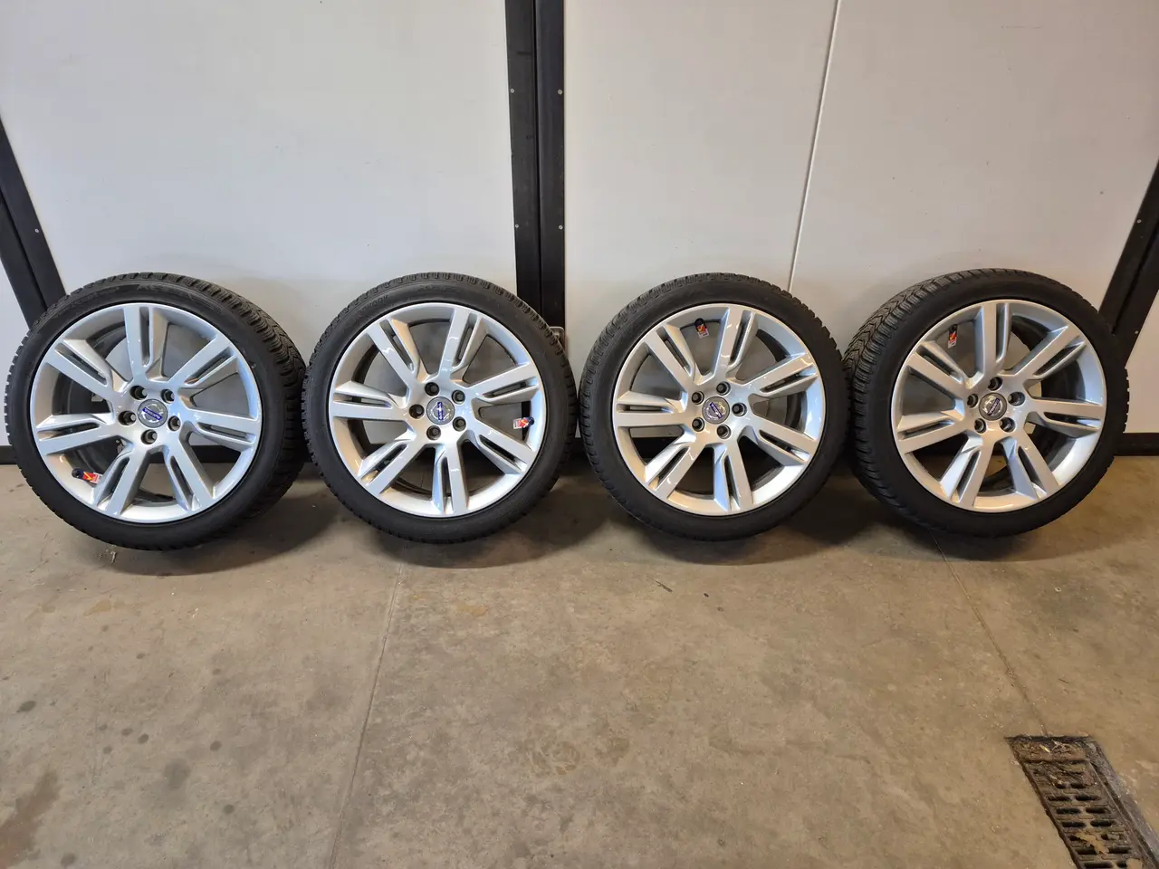 Billede 1 - Originale Volvo "Sleipner" 18"x8" Vinterhjul