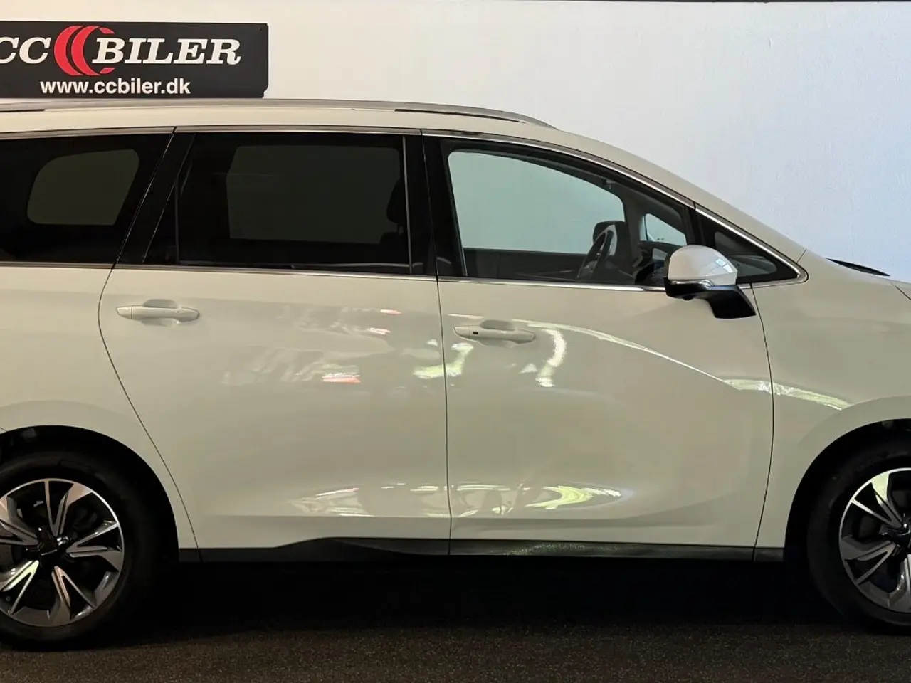 Billede 6 - Maxus Euniq5 52 Exclusive 7prs