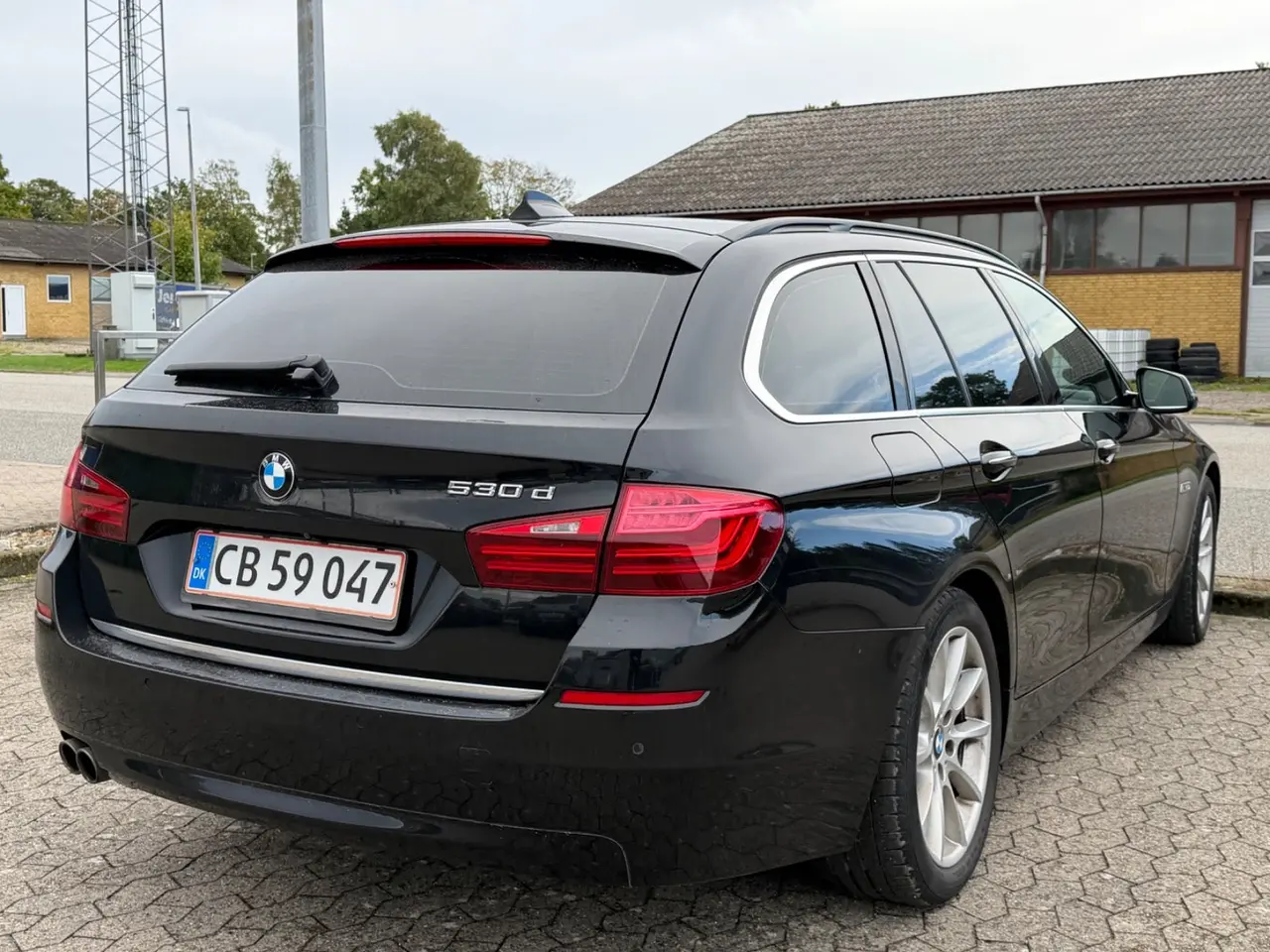 Billede 2 - BMW 530d 3,0 Touring Luxury Line aut.