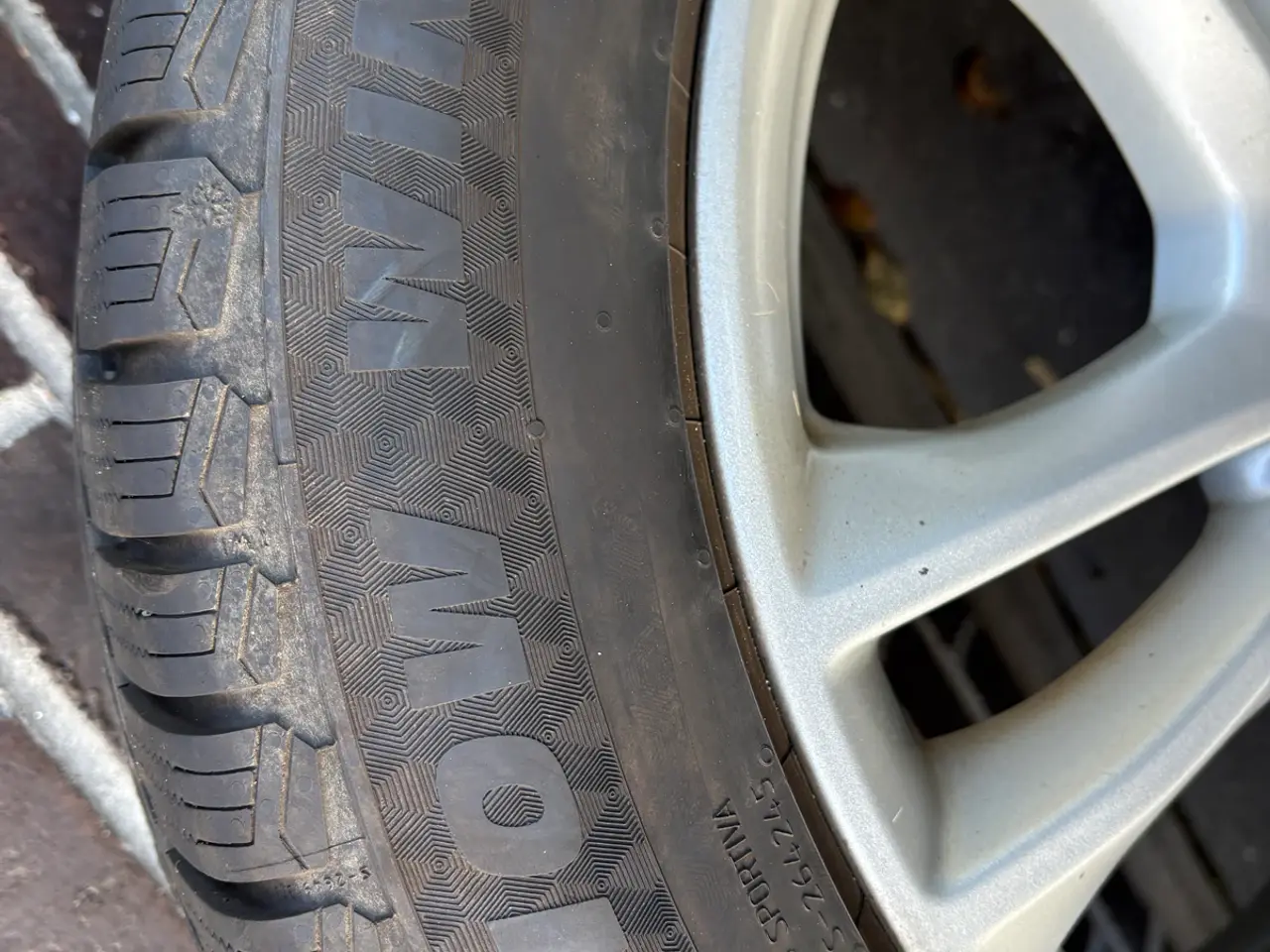 Billede 4 - Ford 17” Alufælge med vinterdæk