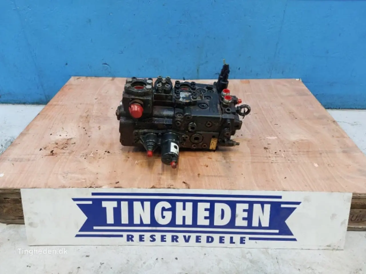 Billede 1 - JCB 427 HL Hydraulikventil 334/V1169