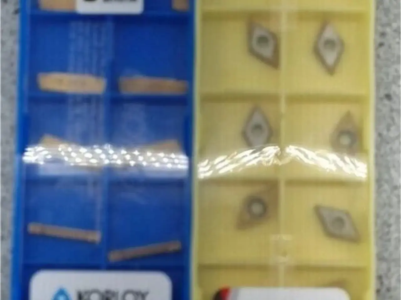 Billede 3 - D12x12 Dreje stål / Udborestænger plus 67 platter