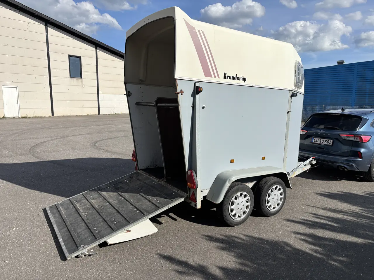 Billede 3 - Nysynet - Brenderup 33N hestetrailer