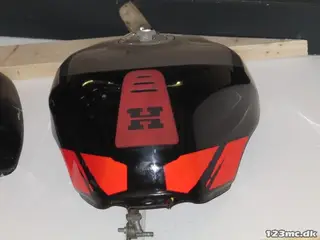 Tank