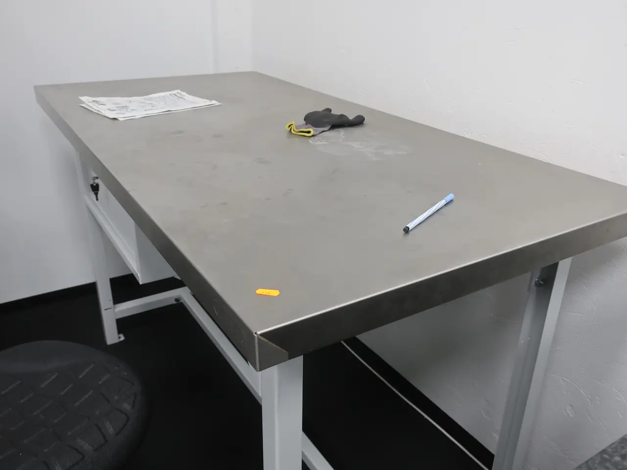 Billede 2 - Arbejdsbord uden indhold JOTKEL