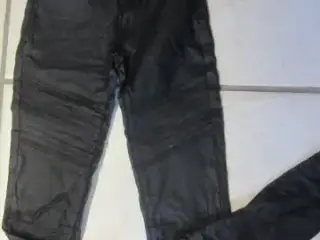 Str. XS/S, sorte elastiske bukser