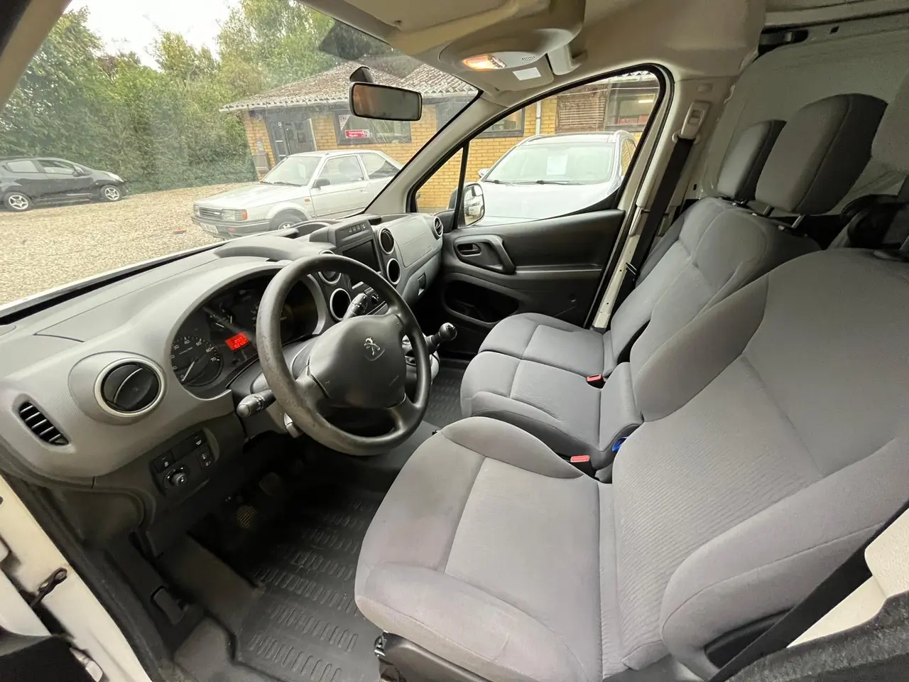 Billede 12 - Peugeot Partner lav km 