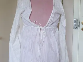 Lækker strand bluse fra Jsfn