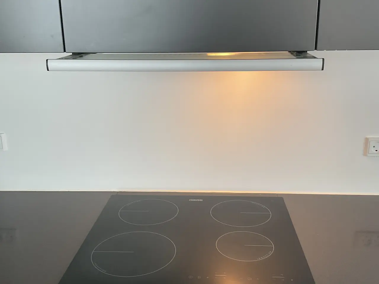Billede 7 - Ny pris,HTH køkken i koksgrå til bolig, sommerhus