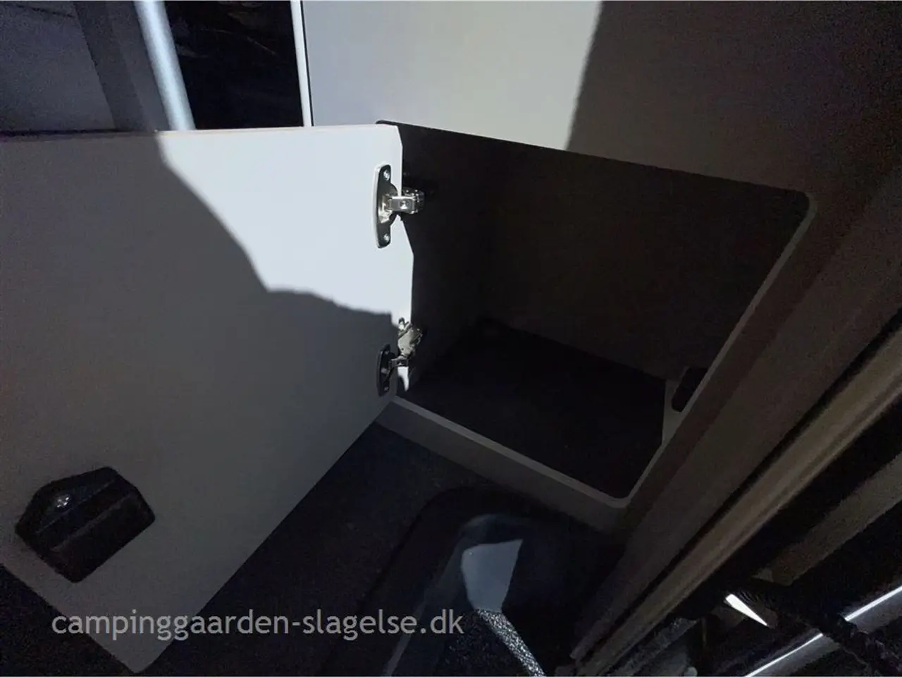 Billede 28 - 2027 - Adria Compact SL Select   Adria Compact SL Select – stor luksus i kompakt format