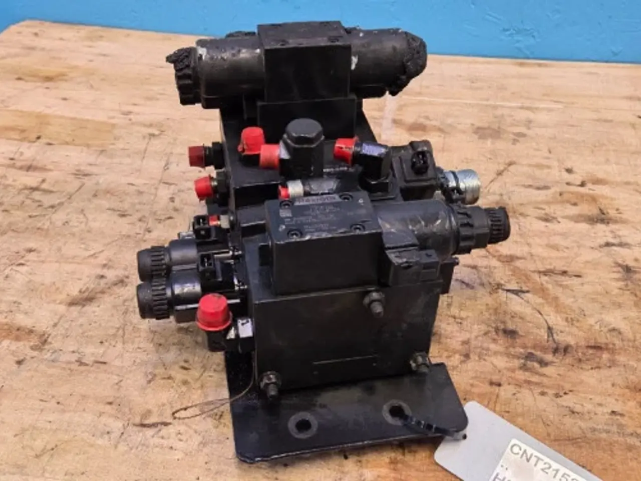 Billede 7 - New Holland CR9.90 Hydraulikventil 84457511