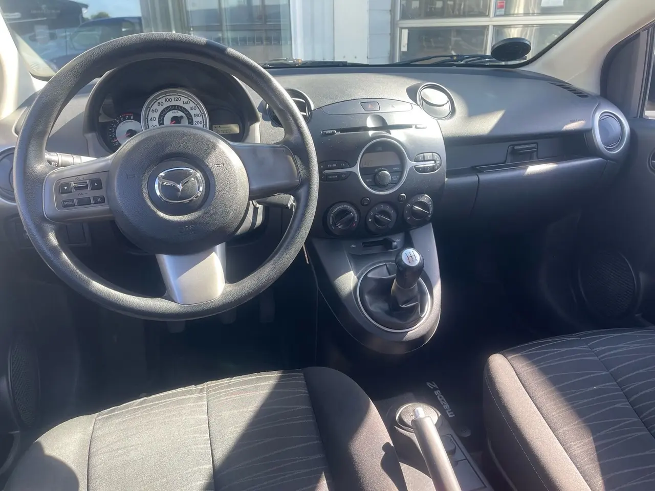 Billede 8 - Mazda 2 1,3 Advance 86HK 5d