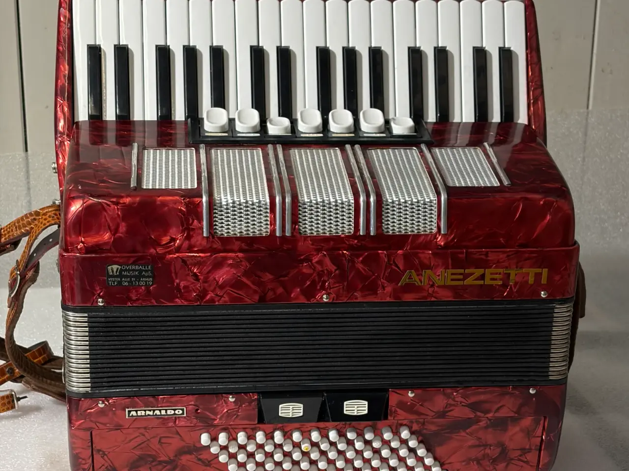 Billede 2 - Harmonika 34 tangenter 72 basser – velholdt