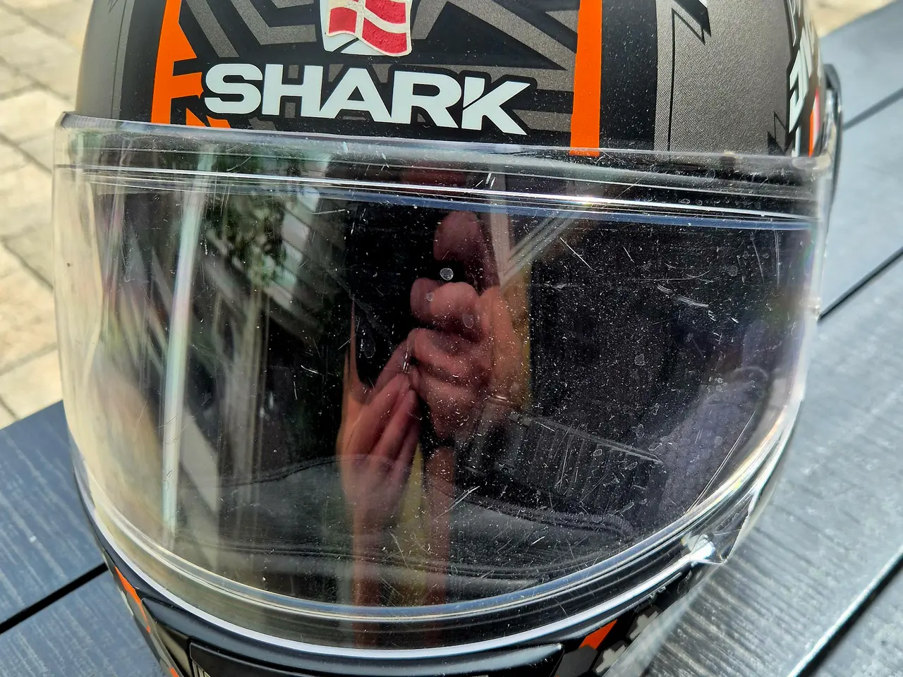 Billede 2 - Styrthjælm mærke Shark