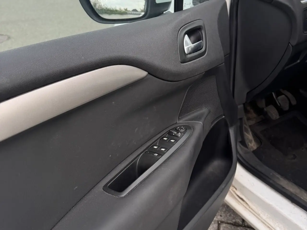 Billede 6 - Citroën C4 1,6 Blue HDi Millesime start/stop 100HK 5d