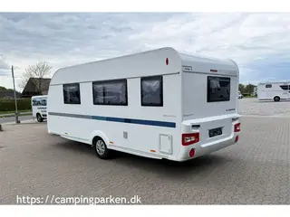 2021 - Adria Altea 542 PH Brugt vogn med utrolig rummelig indretning med dobbeltseng