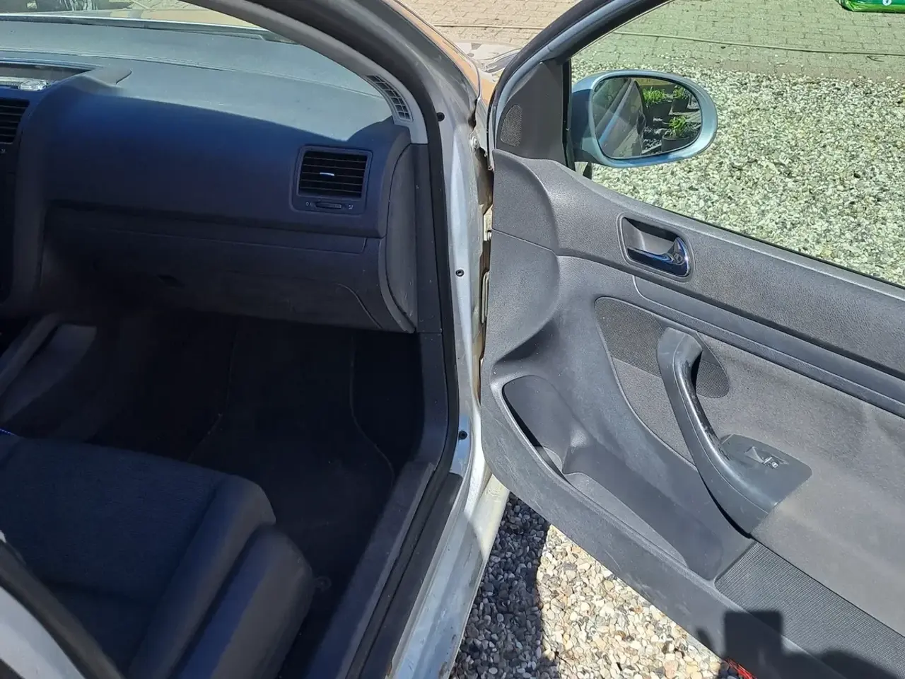 Billede 5 - VW Golf V 1,6 FSi Trendline