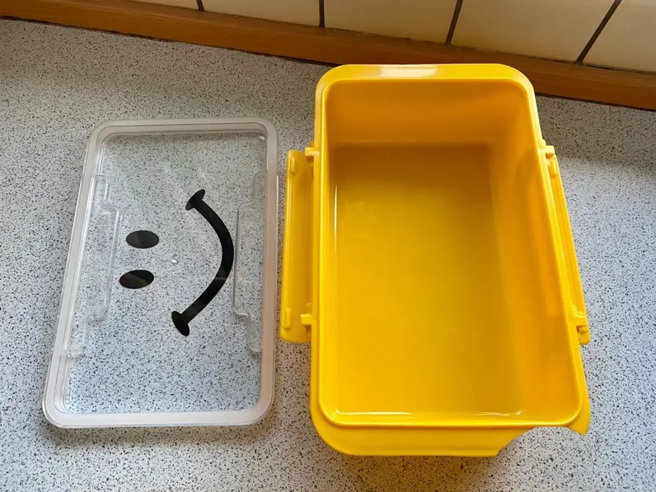 Billede 13 - SMILEY opbevaringsbokse til salg