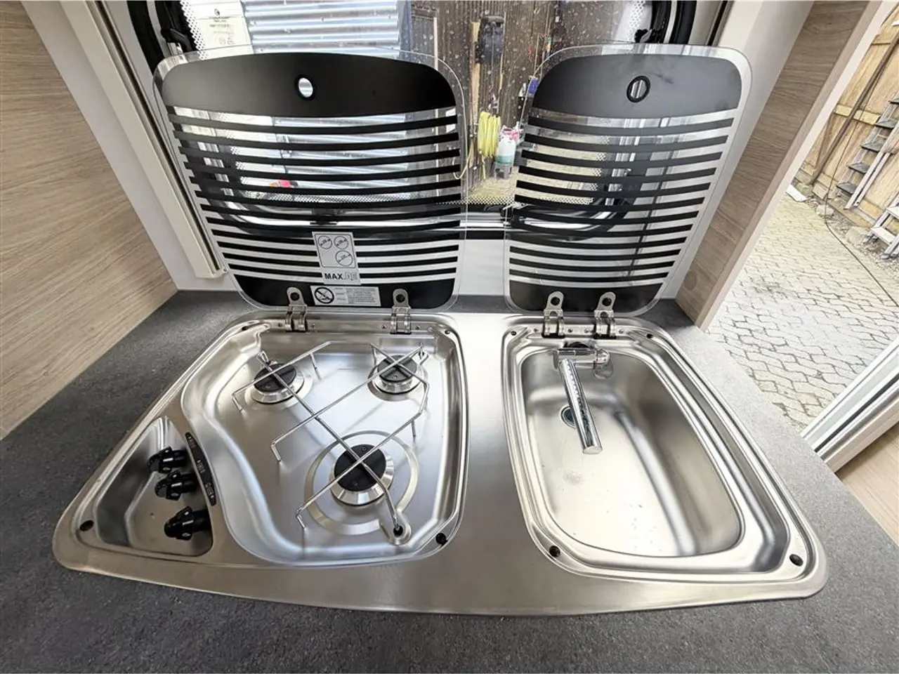 Billede 11 - 2024 - Caravelair ALBA 472 Enkeltsenge-Lamel-Gulvtemp.-Mover-Tagmarkise